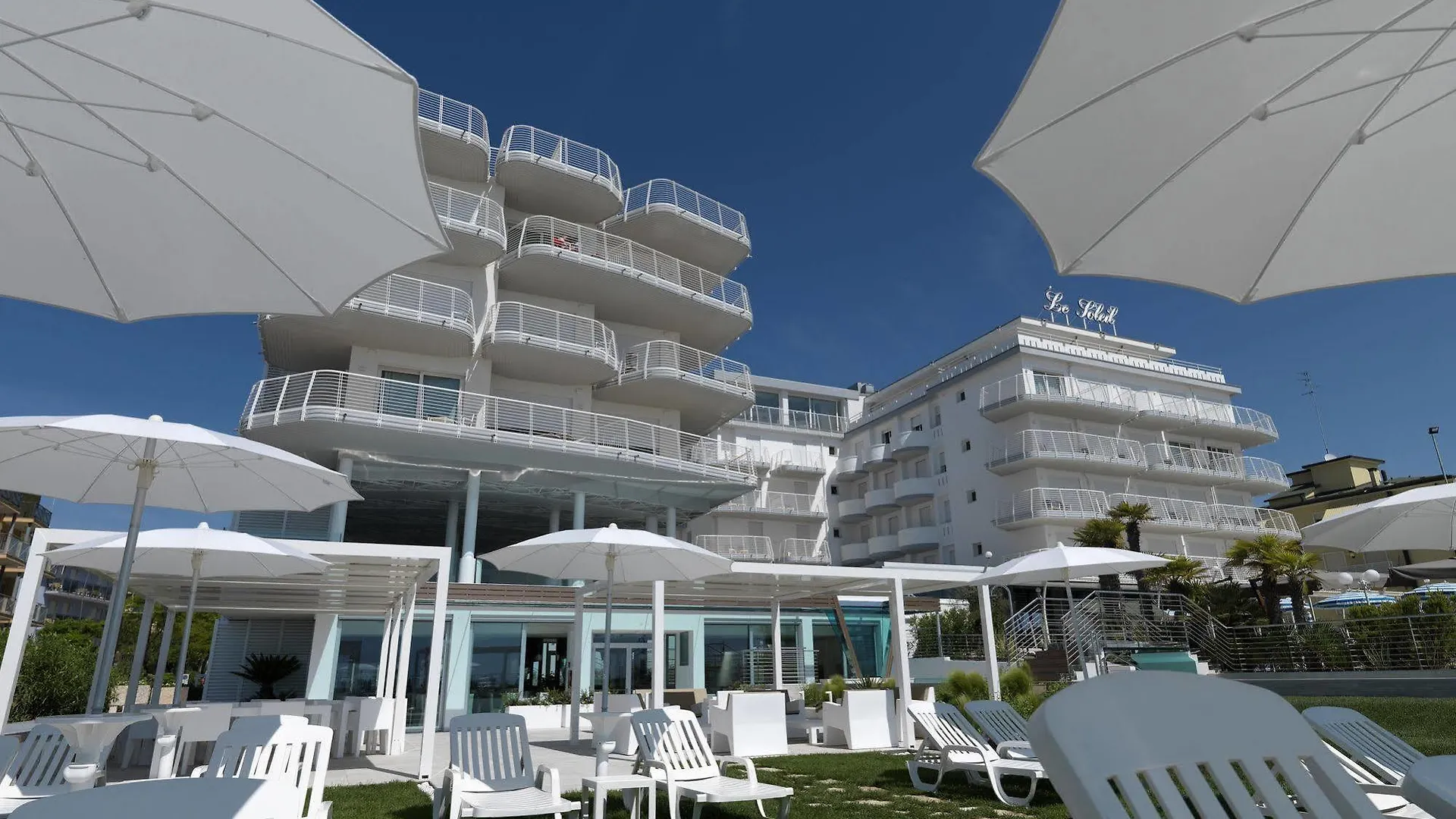 Hotel Le Soleil Lido di Jesolo 4*,  Italy